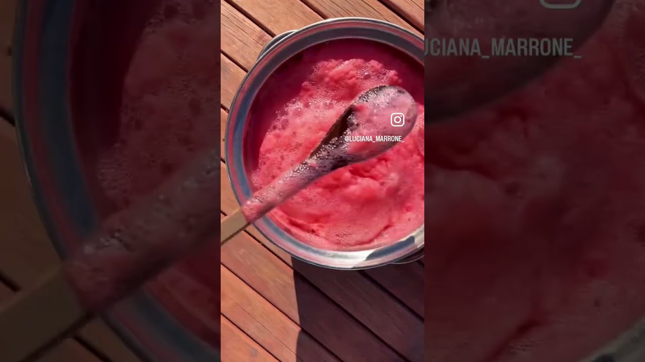 pigmento natural de color rojo de 7 letras